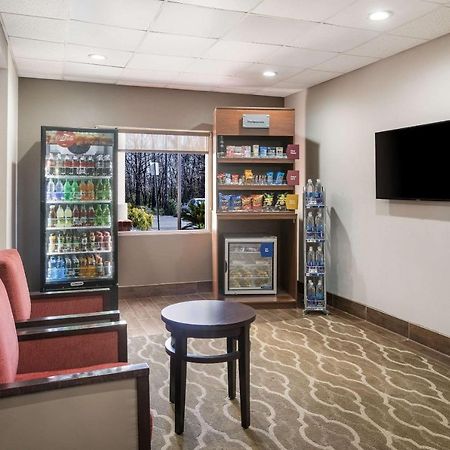 Comfort Suites Forsyth Near I-75 Εξωτερικό φωτογραφία