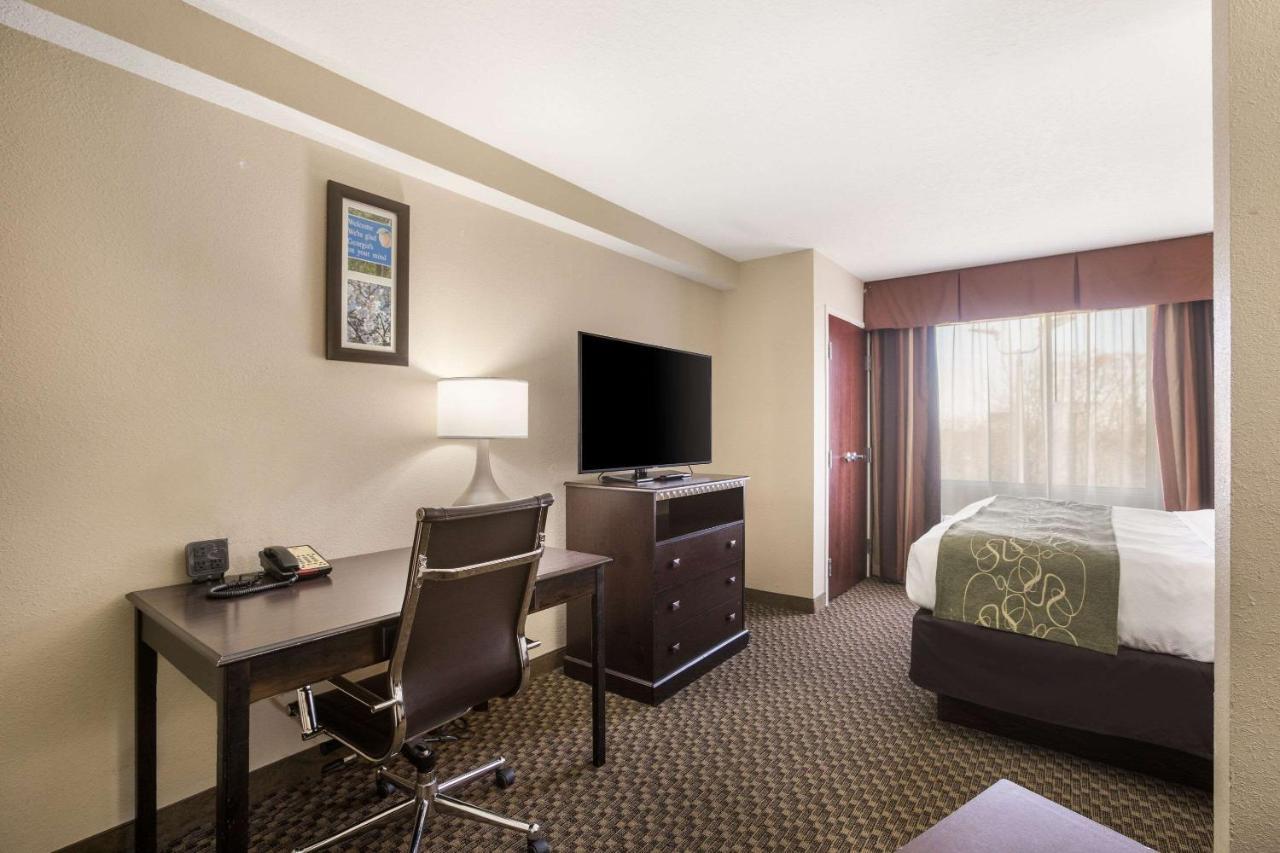 Comfort Suites Forsyth Near I-75 Εξωτερικό φωτογραφία