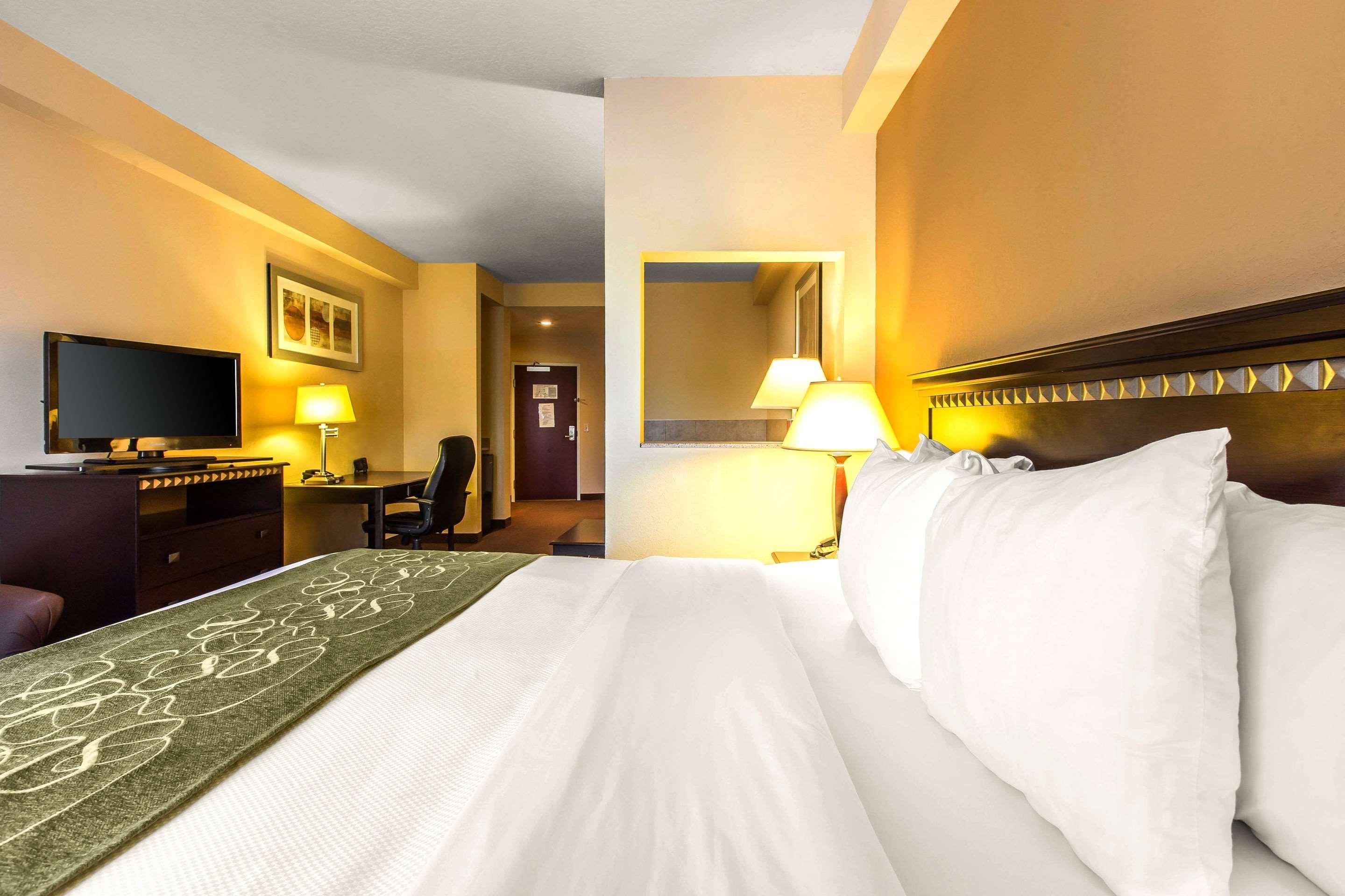 Comfort Suites Forsyth Near I-75 Εξωτερικό φωτογραφία