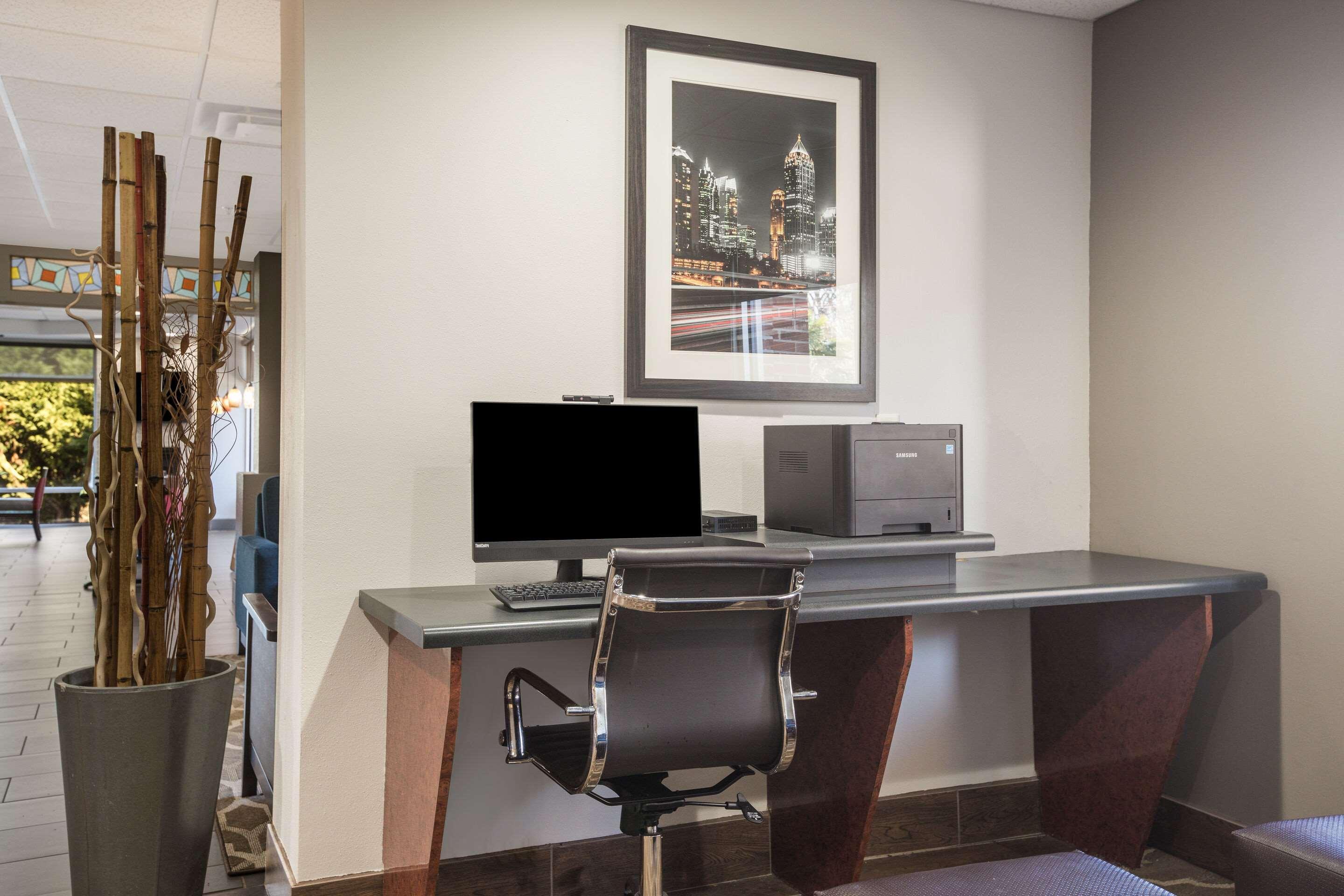 Comfort Suites Forsyth Near I-75 Εξωτερικό φωτογραφία