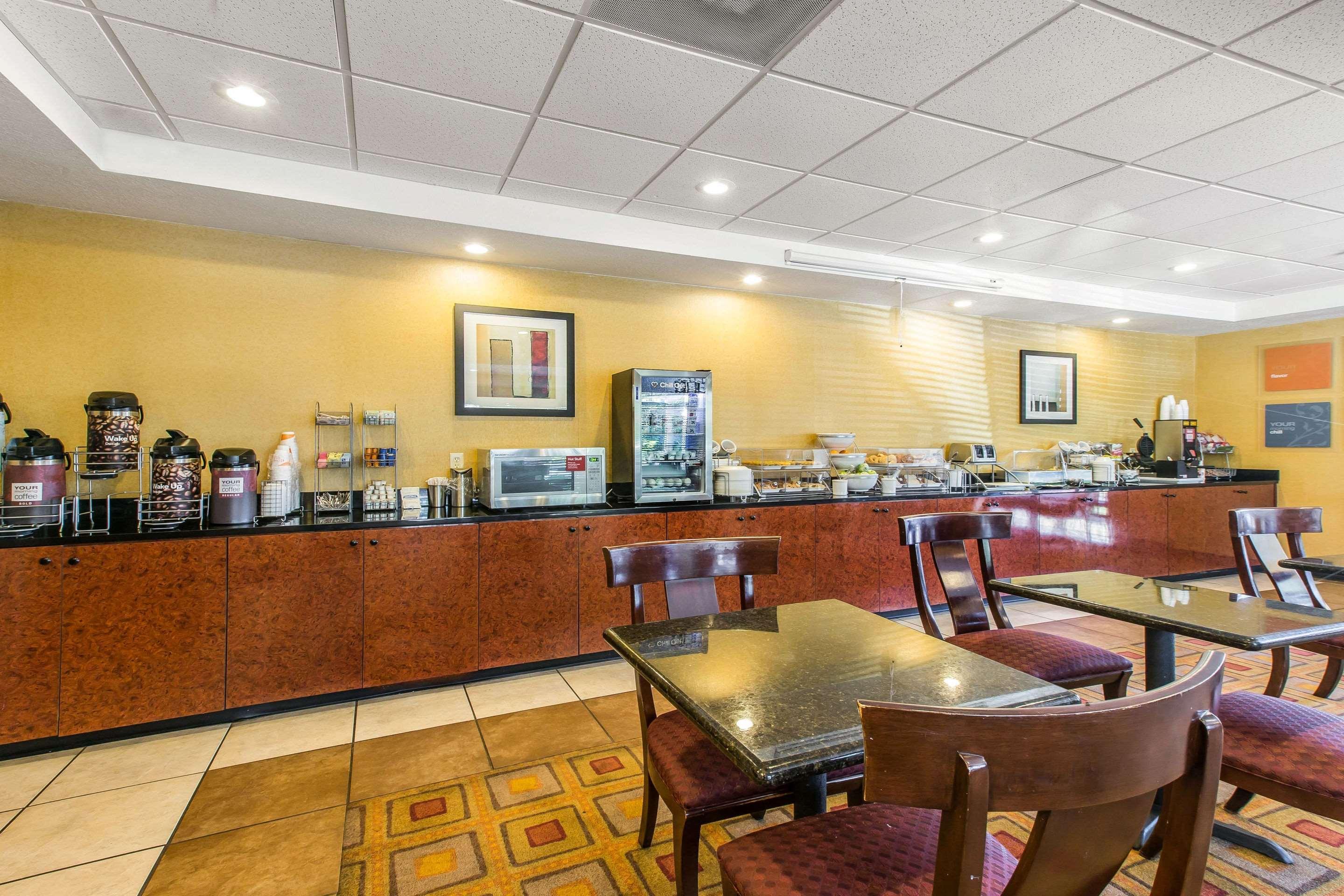 Comfort Suites Forsyth Near I-75 Εξωτερικό φωτογραφία